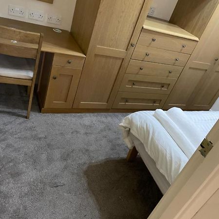 Bigkings 2 Bedroom Apt With Free Parking Beside Piccadilly In Central Манчестер Екстер'єр фото